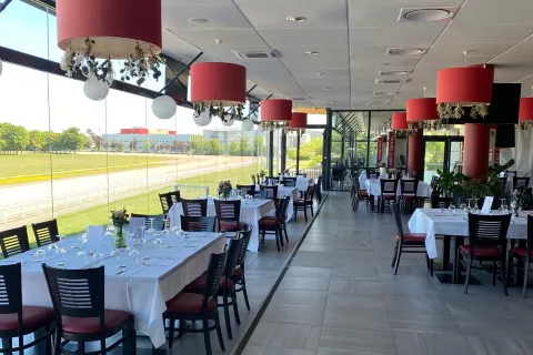 Le restaurant de l'hippodrome de Reims